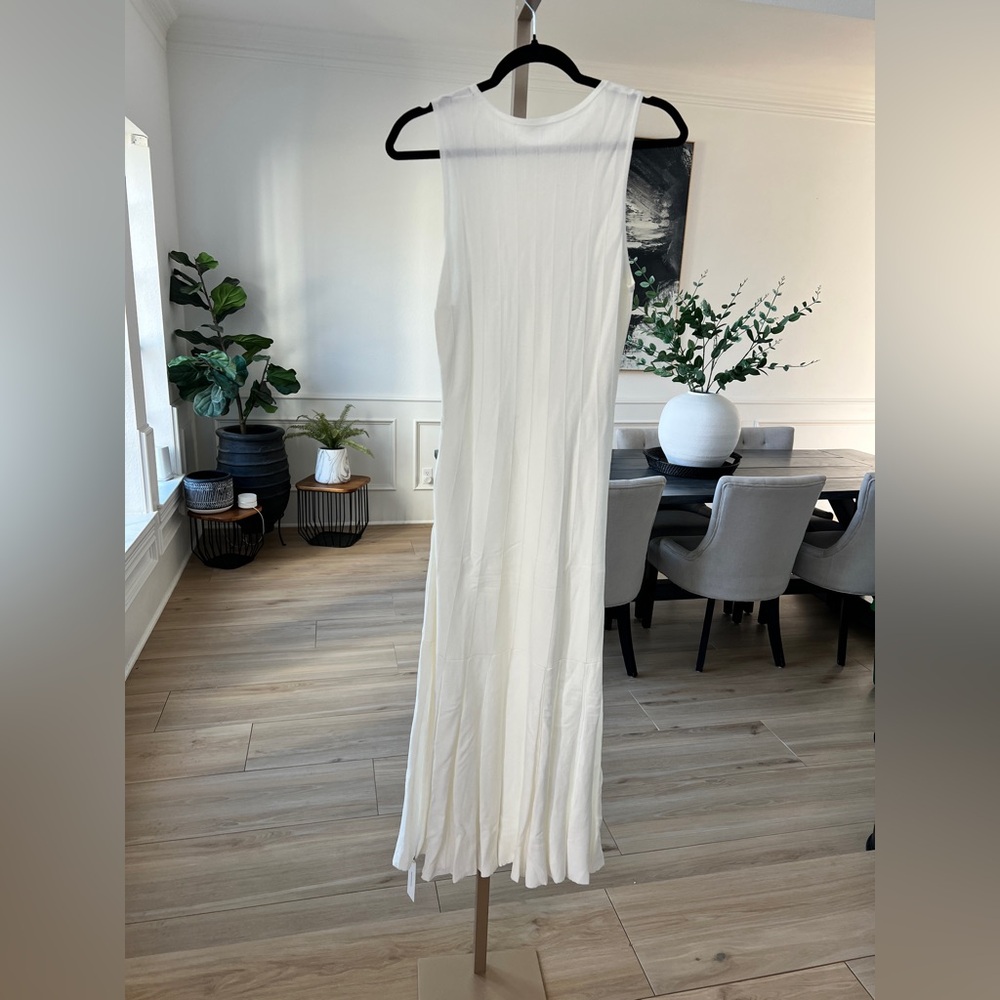 Commense Ribbed Knit Dress - Picture 5 of 6